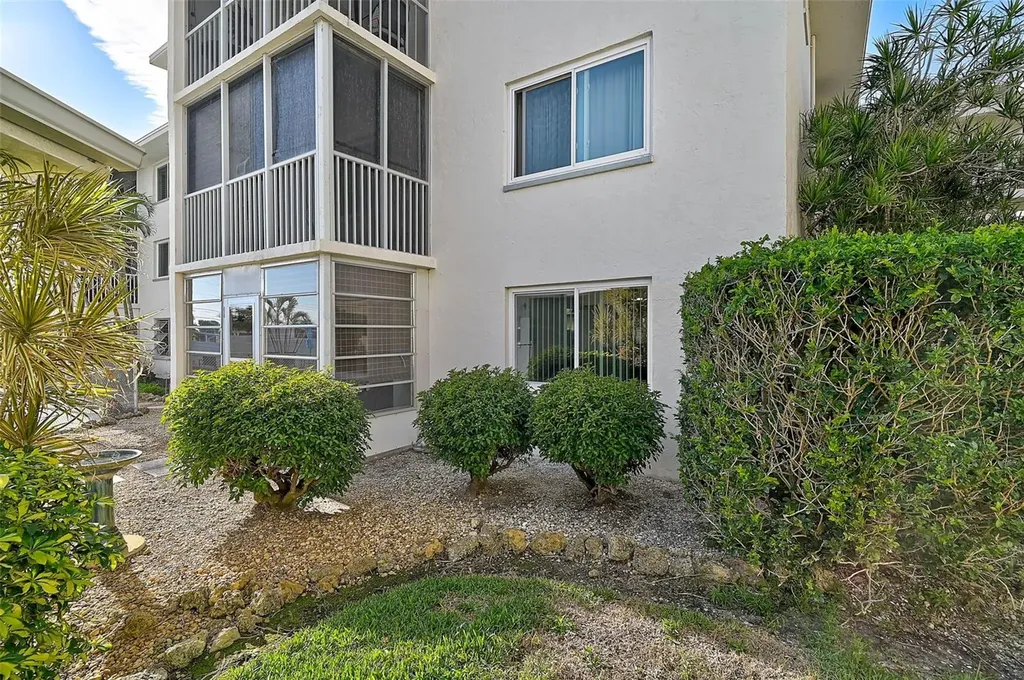 708 S Tamiami Trail Venice FL 34285