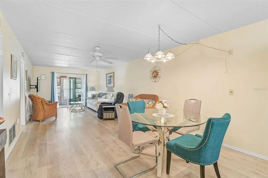 708 S Tamiami Trail Venice FL 34285