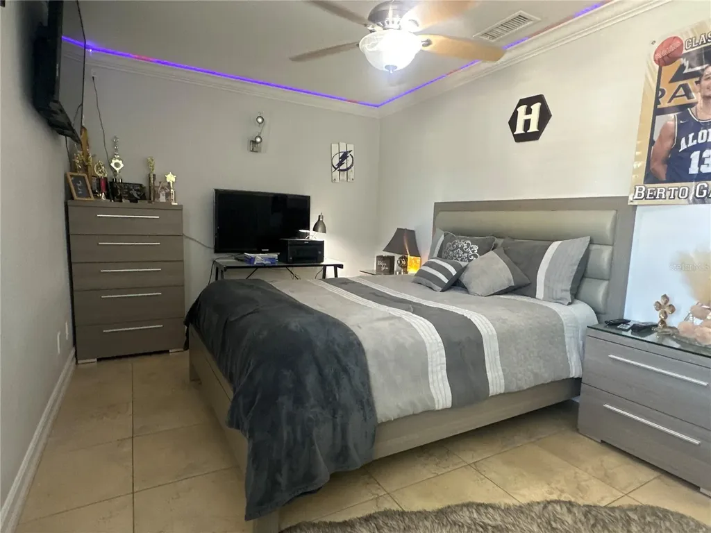 7009 Salinas Court Tampa FL 33634