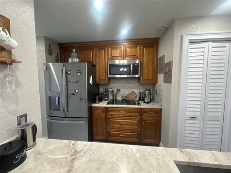 7009 Salinas Court Tampa FL 33634