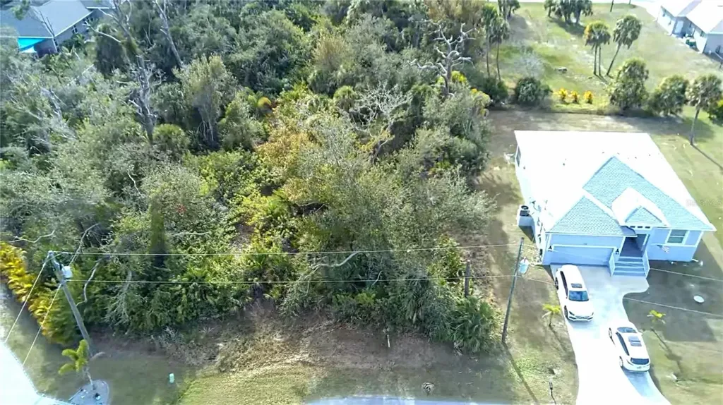 102 Sunny Way Rotonda West FL 33947