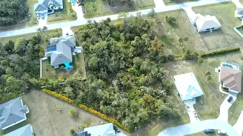 102 Sunny Way Rotonda West FL 33947
