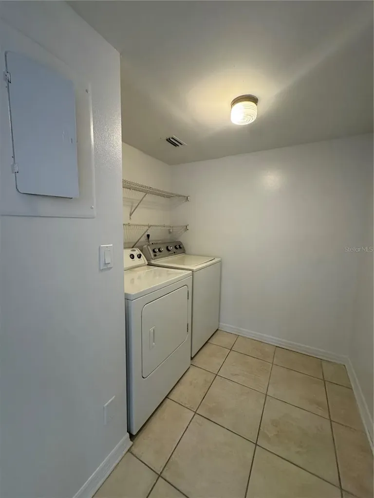 8213 Sun Spring Circle Orlando FL 32825