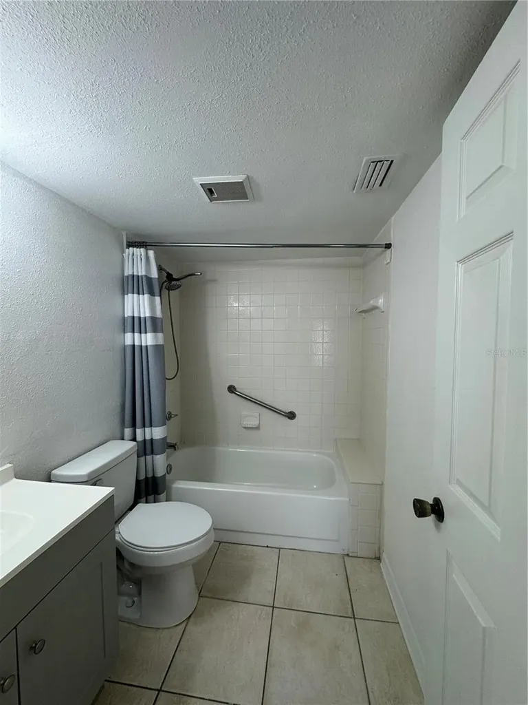 8213 Sun Spring Circle Orlando FL 32825