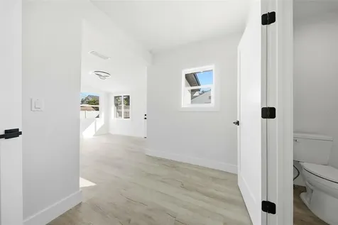 2051 1st Avenue N St Petersburg FL 33713