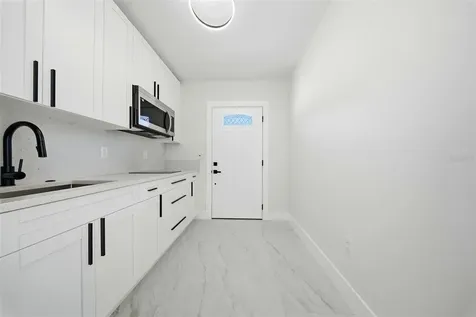 2051 1st Avenue N St Petersburg FL 33713