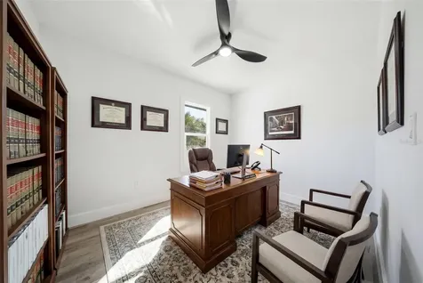 2051 1st Avenue N St Petersburg FL 33713