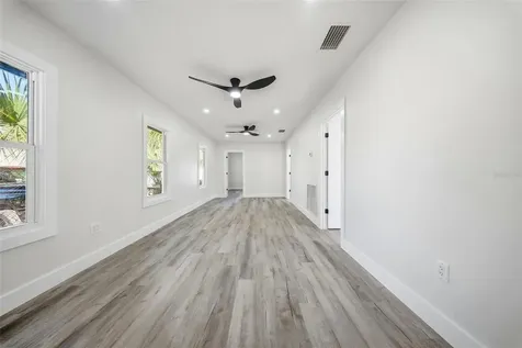 2051 1st Avenue N St Petersburg FL 33713