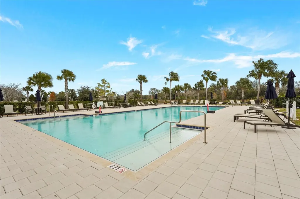 13506 Saw Palm Creek Trail Bradenton FL 34211