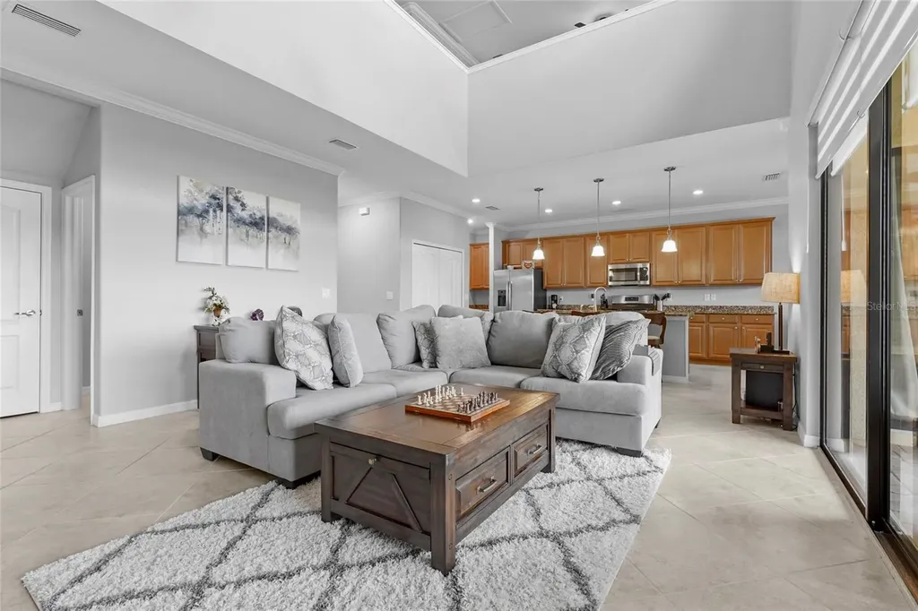 13506 Saw Palm Creek Trail Bradenton FL 34211