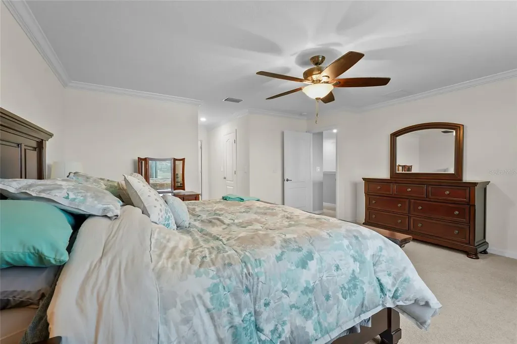 13506 Saw Palm Creek Trail Bradenton FL 34211
