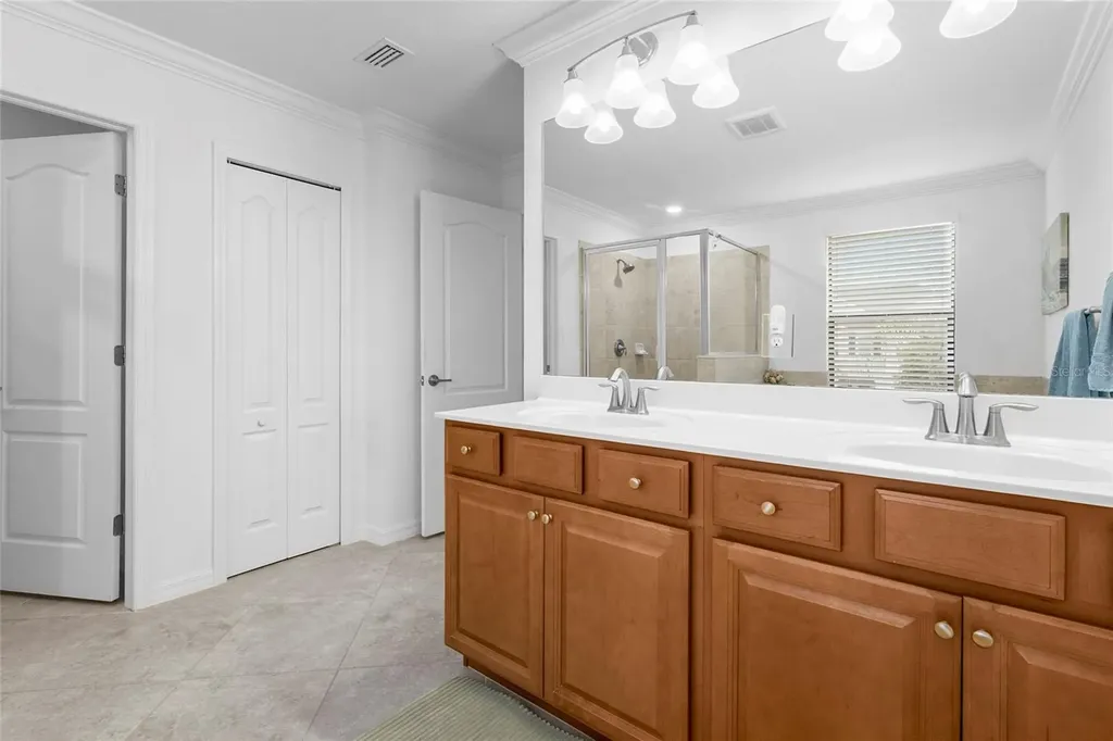 13506 Saw Palm Creek Trail Bradenton FL 34211