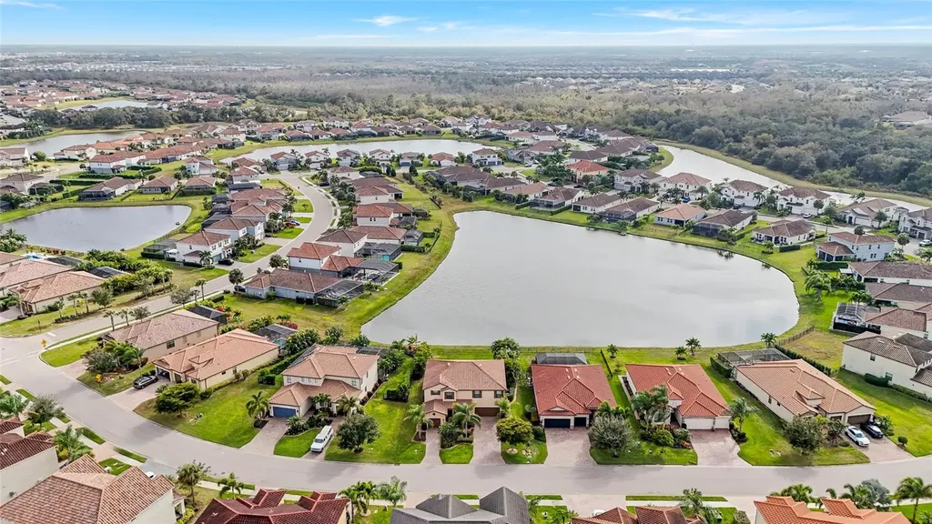 13506 Saw Palm Creek Trail Bradenton FL 34211