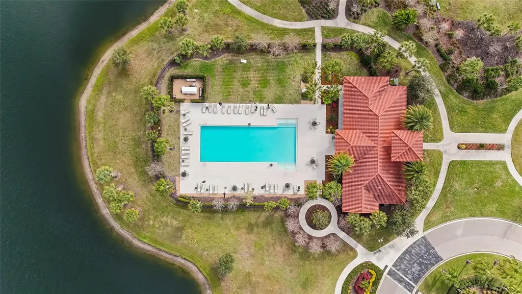 13506 Saw Palm Creek Trail Bradenton FL 34211