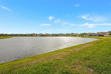 13506 Saw Palm Creek Trail Bradenton FL 34211