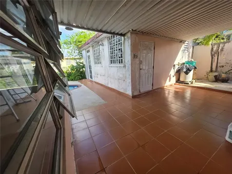 1707 Calle Santa Eduviges San Juan PR 00926