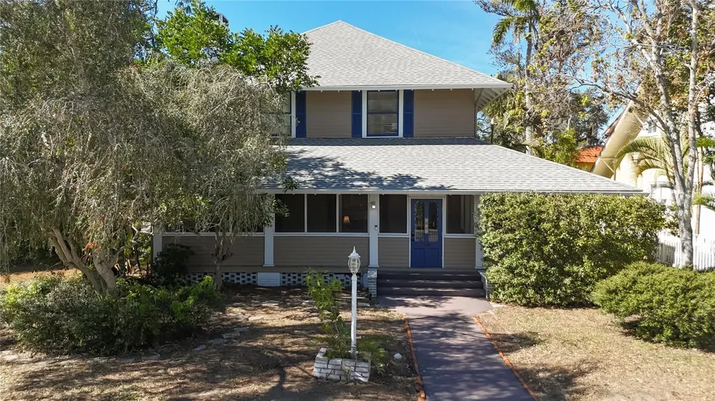 610 19th Street W Bradenton FL 34205