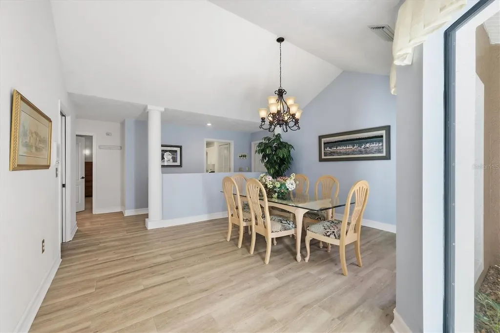 4221 Escondito Circle Sarasota FL 34238