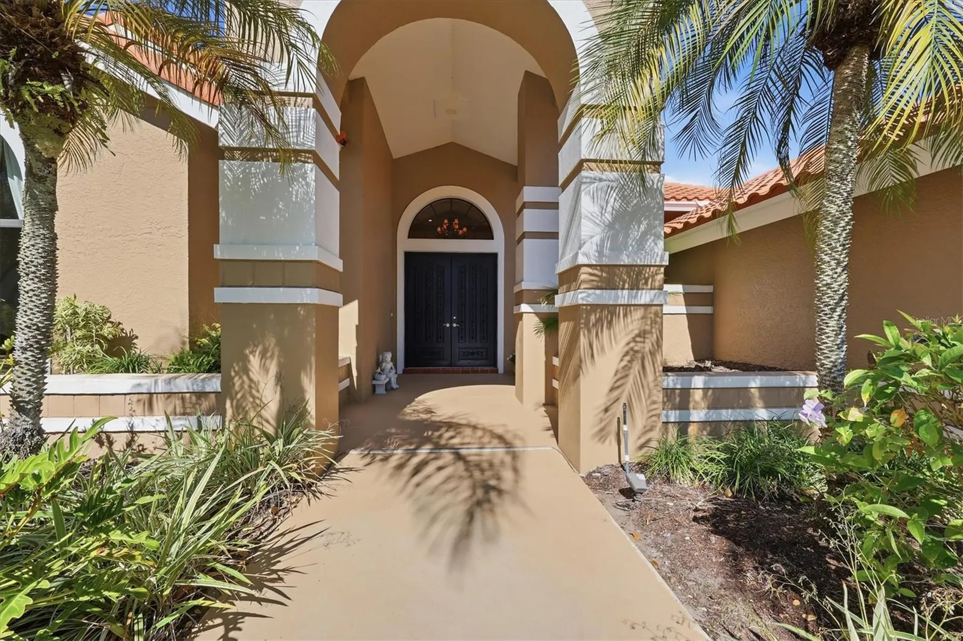 4221 Escondito Circle Sarasota FL 34238