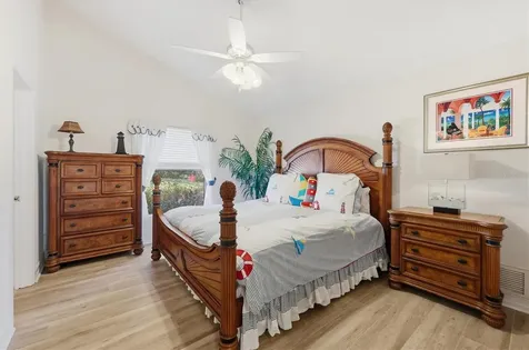 4221 Escondito Circle Sarasota FL 34238
