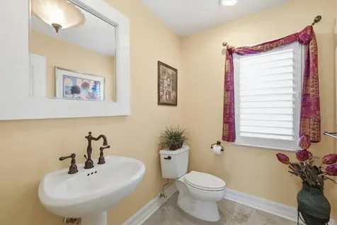 4221 Escondito Circle Sarasota FL 34238