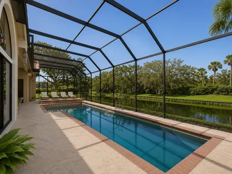 4221 Escondito Circle Sarasota FL 34238