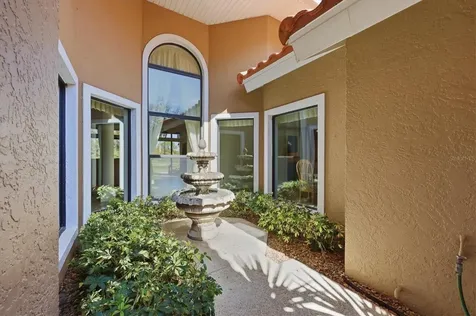 4221 Escondito Circle Sarasota FL 34238