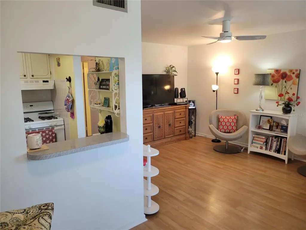5945 21st Street N St Petersburg FL 33714