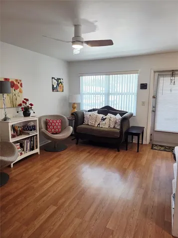 5945 21st Street N St Petersburg FL 33714