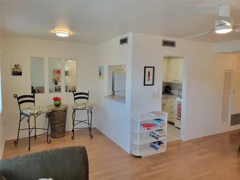 5945 21st Street N St Petersburg FL 33714