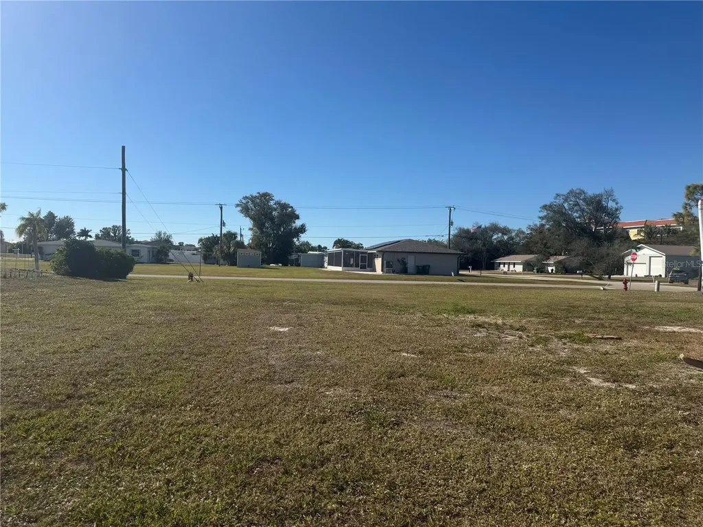 2402 Larkspur Drive Punta Gorda FL 33950