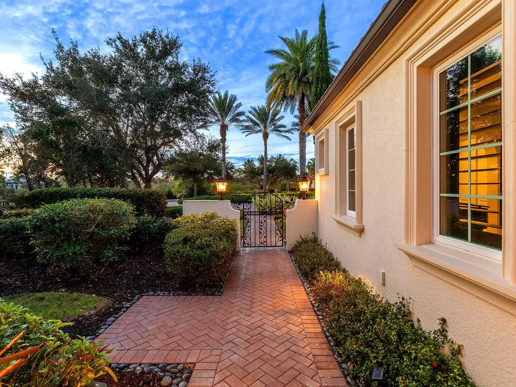 7951 Matera Court Lakewood Ranch FL 34202