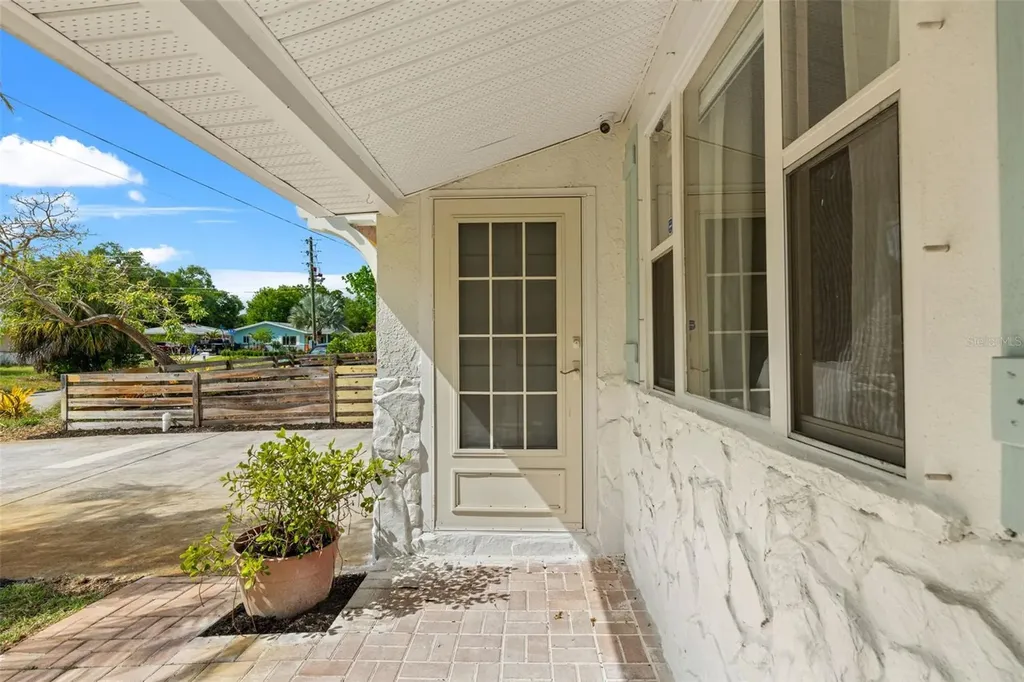 2612 46th Street S Gulfport FL 33711