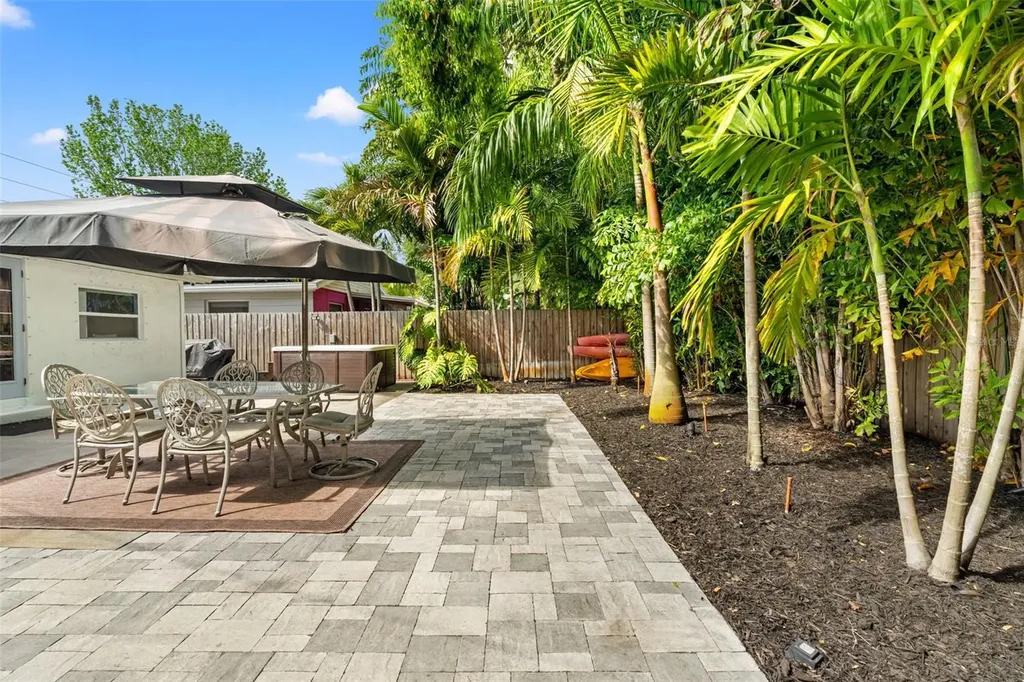 2612 46th Street S Gulfport FL 33711