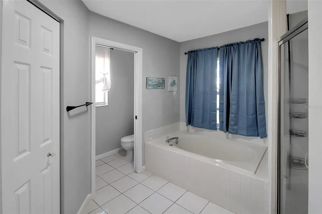 5111 13th Avenue Drive W Bradenton FL 34209