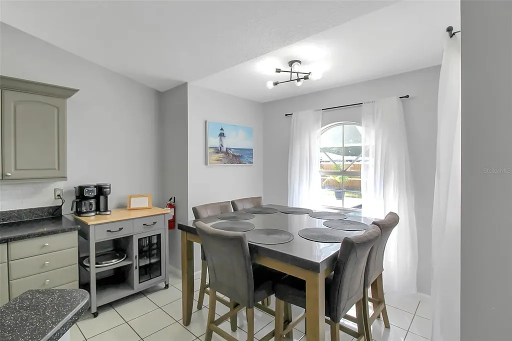 5111 13th Avenue Drive W Bradenton FL 34209