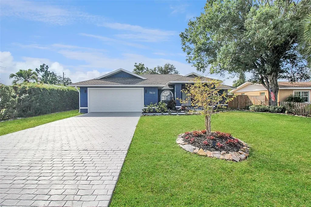 5111 13th Avenue Drive W Bradenton FL 34209