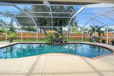 5111 13th Avenue Drive W Bradenton FL 34209