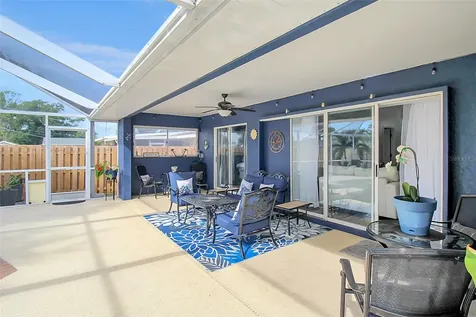 5111 13th Avenue Drive W Bradenton FL 34209