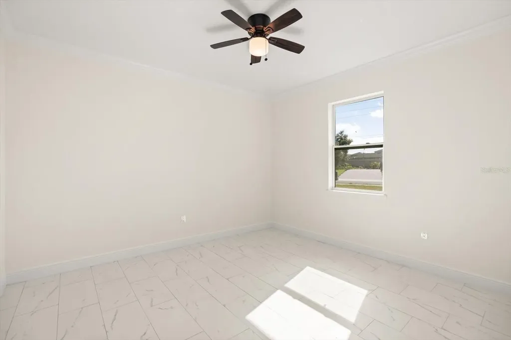 840 Oaks Shores Road Leesburg FL 34748