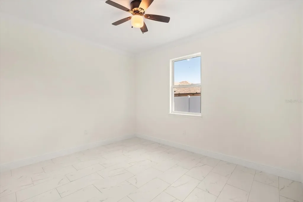 840 Oaks Shores Road Leesburg FL 34748