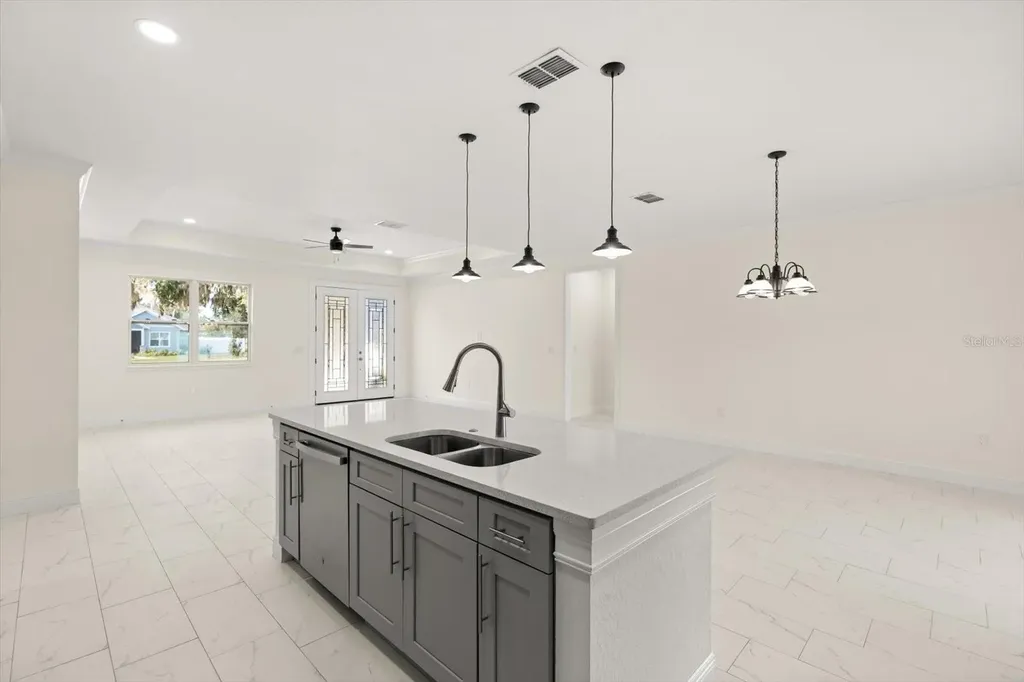840 Oaks Shores Road Leesburg FL 34748