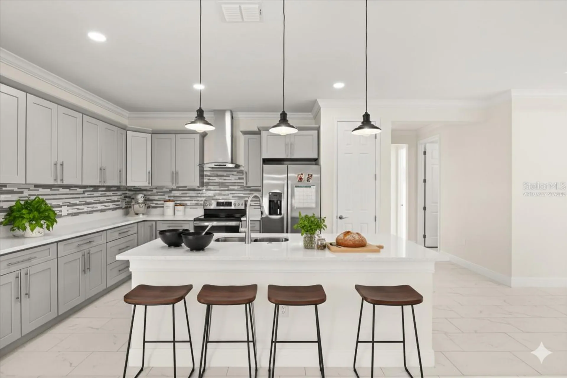 840 Oaks Shores Road Leesburg FL 34748
