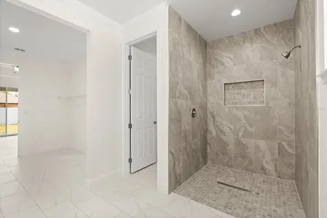 840 Oaks Shores Road Leesburg FL 34748