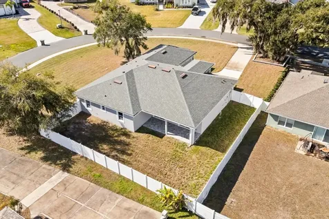 840 Oaks Shores Road Leesburg FL 34748