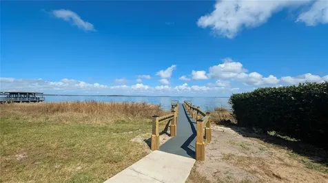 840 Oaks Shores Road Leesburg FL 34748