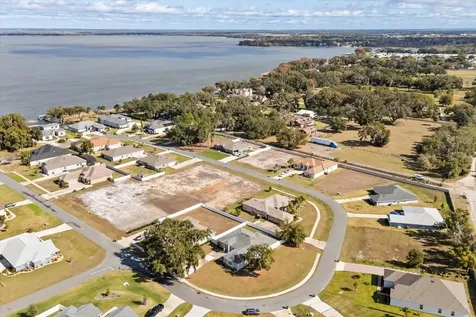 840 Oaks Shores Road Leesburg FL 34748