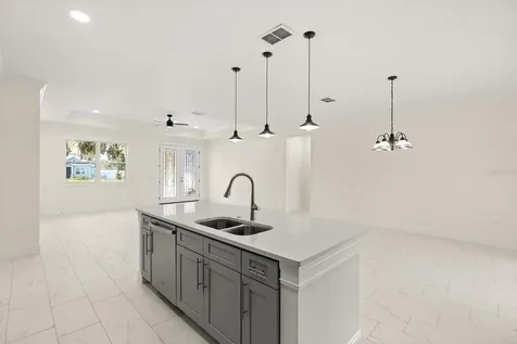 840 Oaks Shores Road Leesburg FL 34748