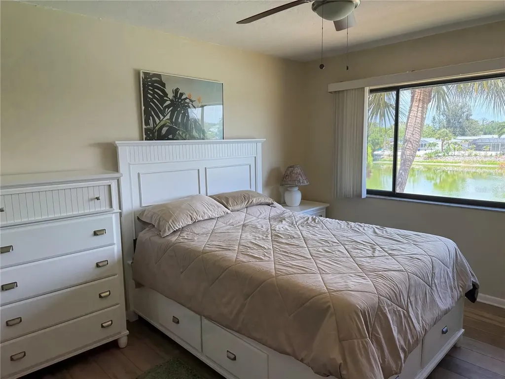 5631 Ashton Lake Drive Sarasota FL 34231