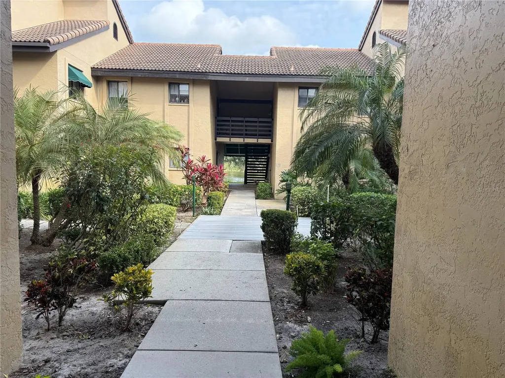 5631 Ashton Lake Drive Sarasota FL 34231